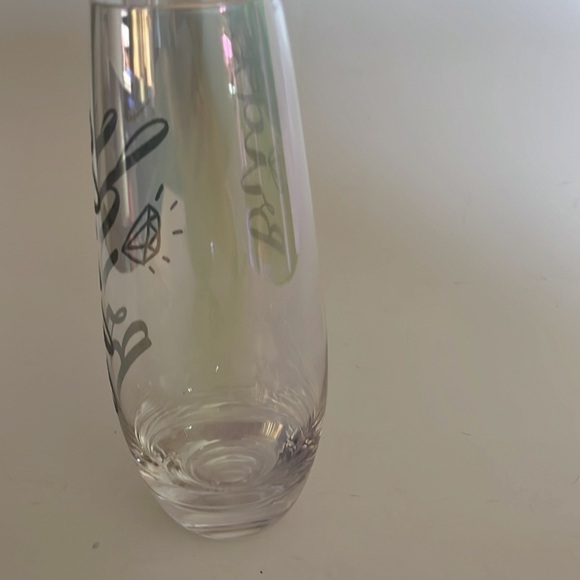 Bride Glass - Picture 2 of 6